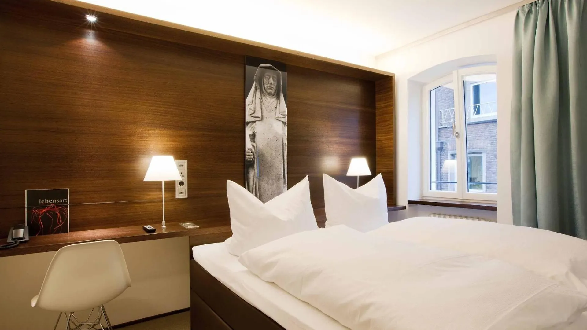 Stern Am Rathaus Hotel Cologne Germany