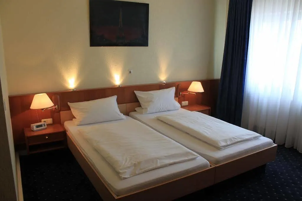 Stern Am Rathaus Hotel Cologne 3*,  Germany